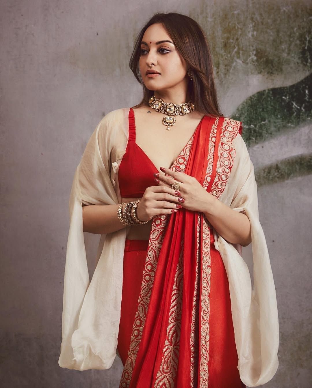 Sonakshi Sinha 86